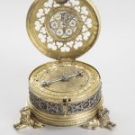3. Orologio da tavolo e da petto Schissler