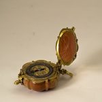 7. Orologio da petto Hubert