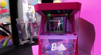 Barbie: da fashion doll ad assistente-ologramma