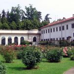 villa_reale_di_monza_-_rose_garden_in_italy