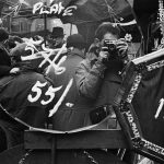 5. Londra, Autoritratto al Brick Lane Market 1955