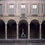 PalazzoIsimbardiCortile_d_Onore.jpg
