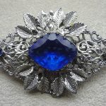 broche-blu