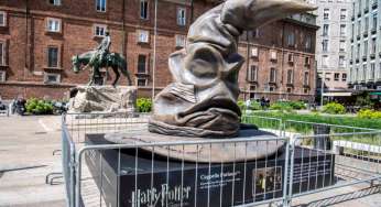 Harry Potter invade Milano. Quattro grandi statue sono comparse in città