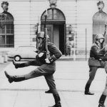 Gian Butturini, Il passo dell’oca dei soldati della DDR