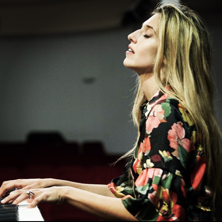 Guenda Goria pianista perfetta