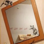 specchio_giorni_banksy-coronavirus