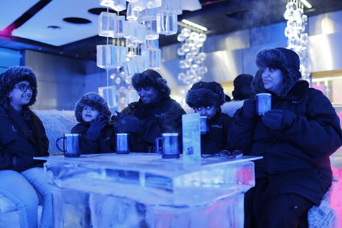 Dubai Chillout Ice Lounge interno locale di ghiaccio