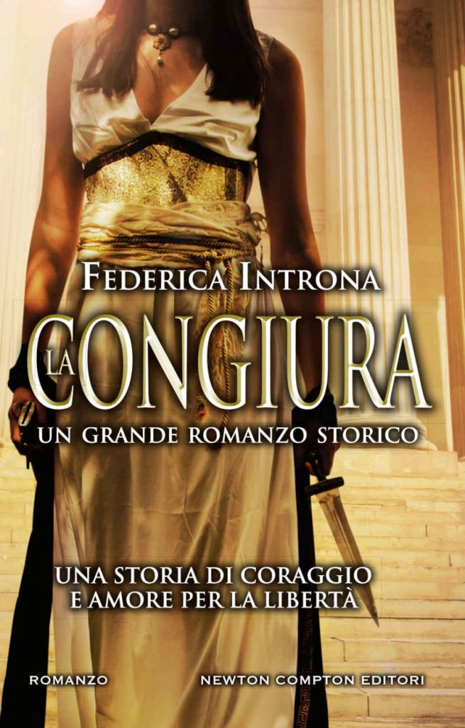 copertina libro La congiura con donna in abito dorato