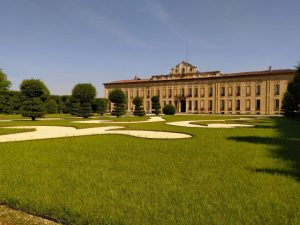 Parterre e facciata sud villa arconati