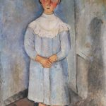 Bambina in abito azzurro