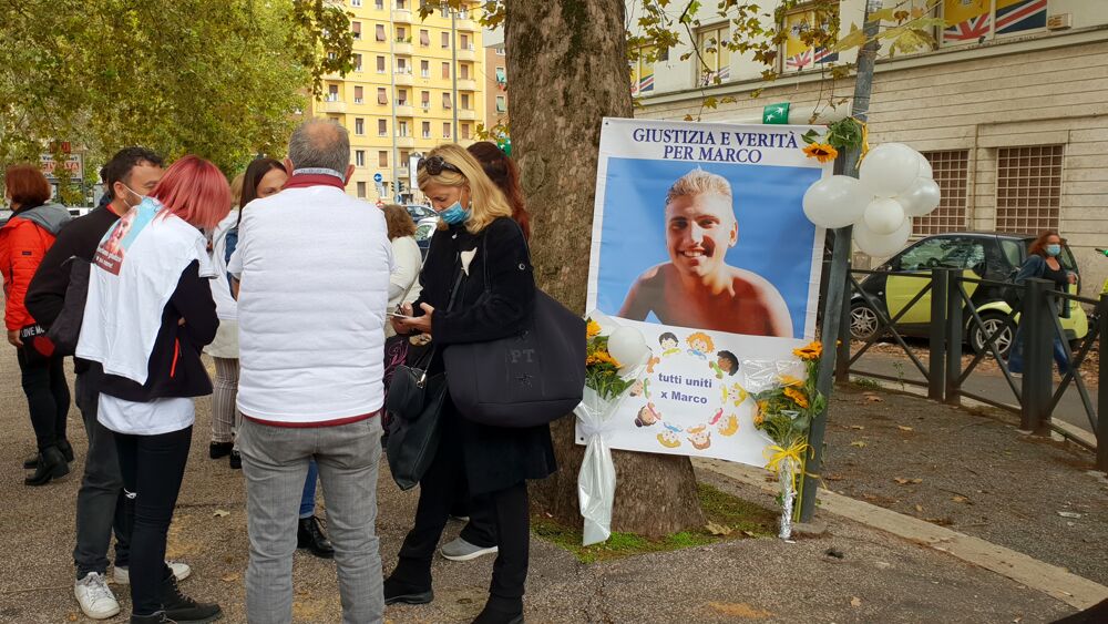 Sentenza Marco Vannini Sit in davanti al Tribunale di piazzale Clodio