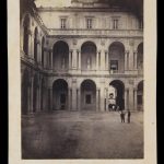 Felice Riccò Modena, Palazzo Ducale, cortile interno 1860 ca., stampa all’albumina, 9,5x12,7 cm, Modena, Biblioteca Estense Universitaria