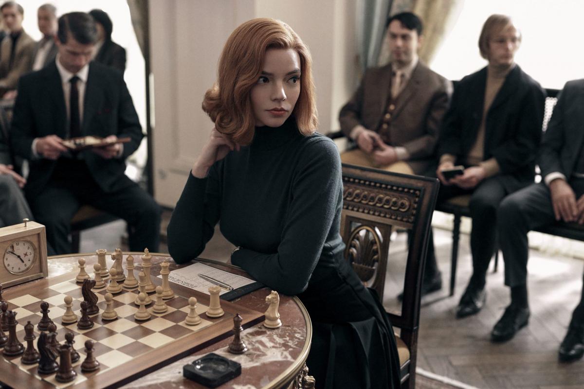 La regina degli scacchi la protagonista Beth Harmon