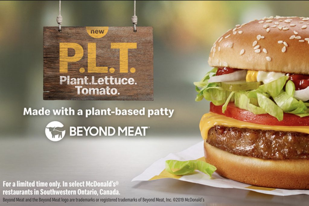 McDonald's hamburger Vegan versione p.l.t di beyond meat