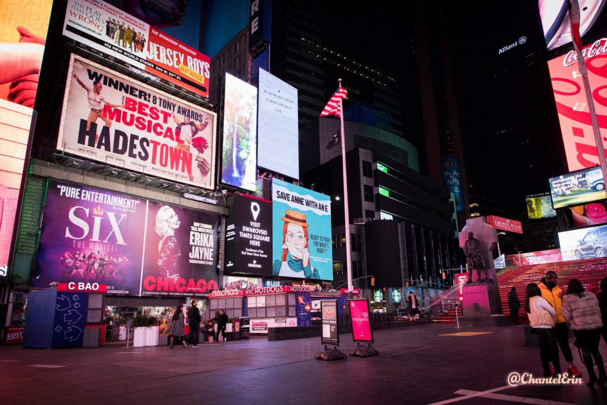 Chiamatemi Anna potrebbe tornare cartelloni in time square