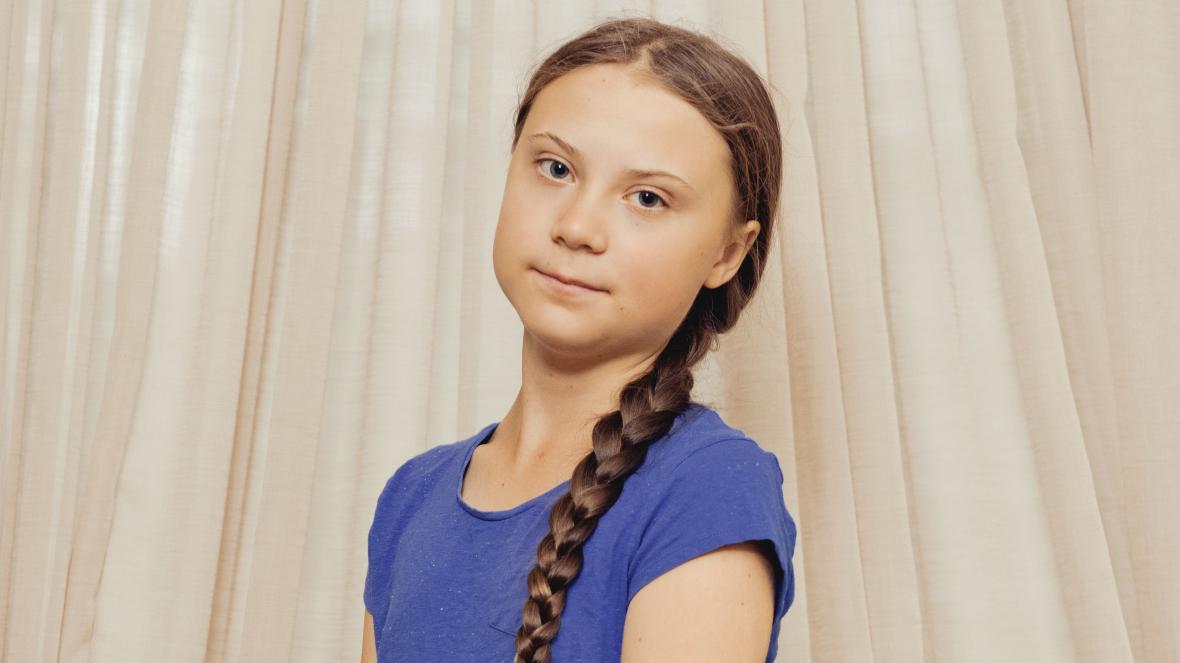 Greta Thunberg ha compiuto 18 anni ritratto