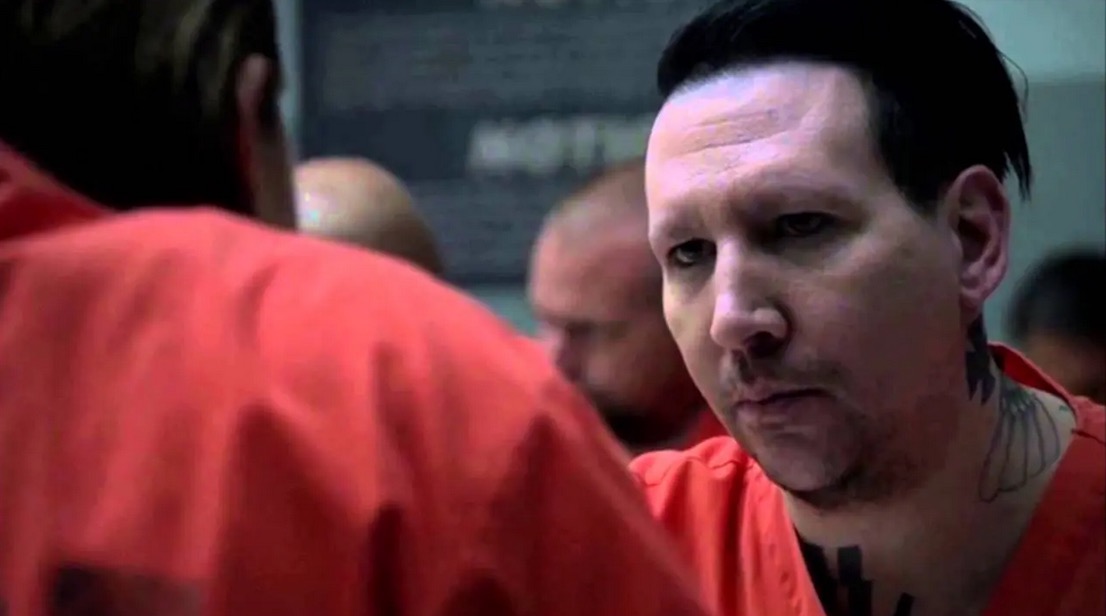 Marilyn Manson in una scena di American Gods