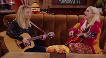 Lady Gaga e Lisa Kudrow hanno cantato “Gatto rognoso” in Friends la Reunion