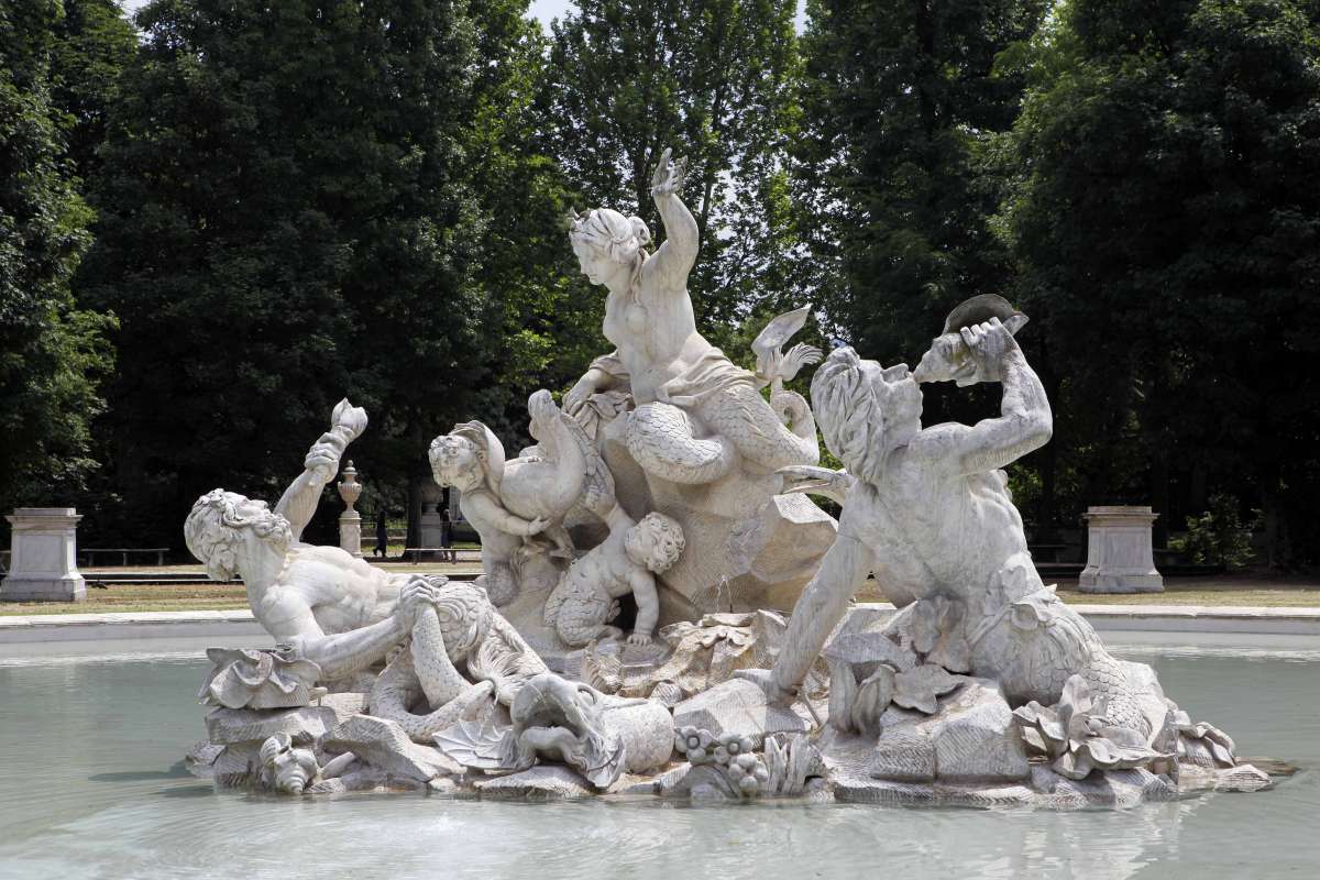 Torino fontana delle nereidi 