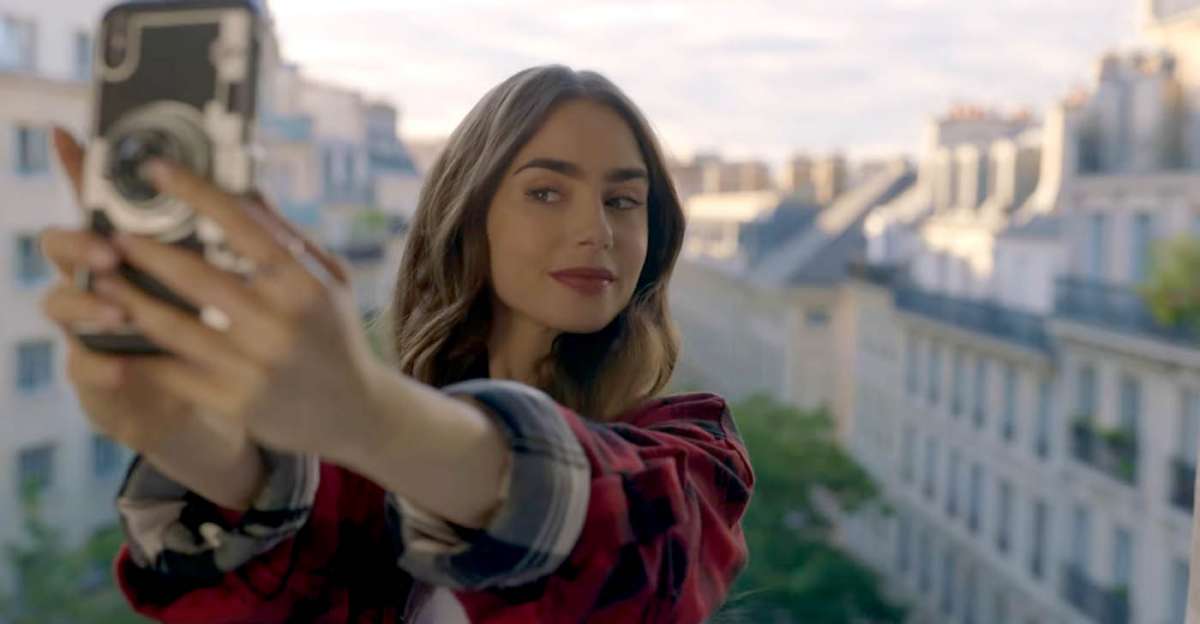 Le migliori serie tv commedie Netflix Emily in Paris