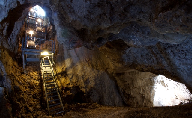 Bellezze nascoste dell'Umbria La Grotta di Monte Cucco