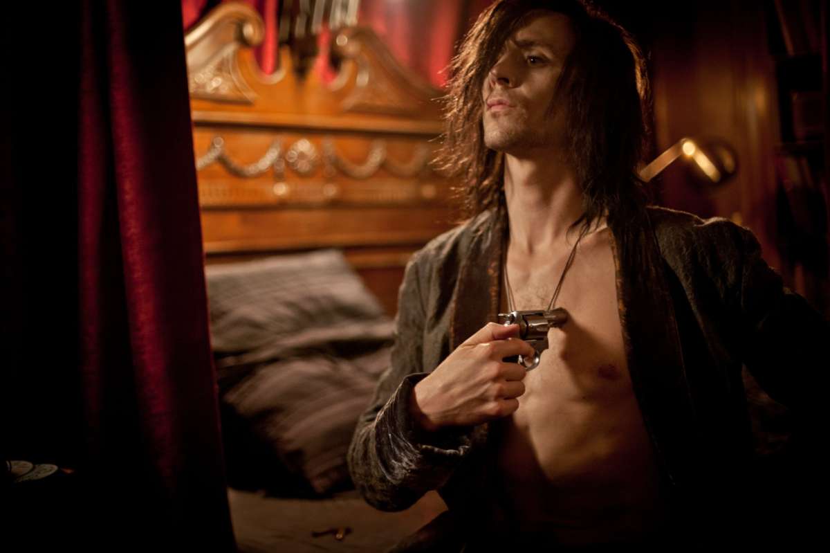 Tom Hiddleston Only Lovers Left Alive