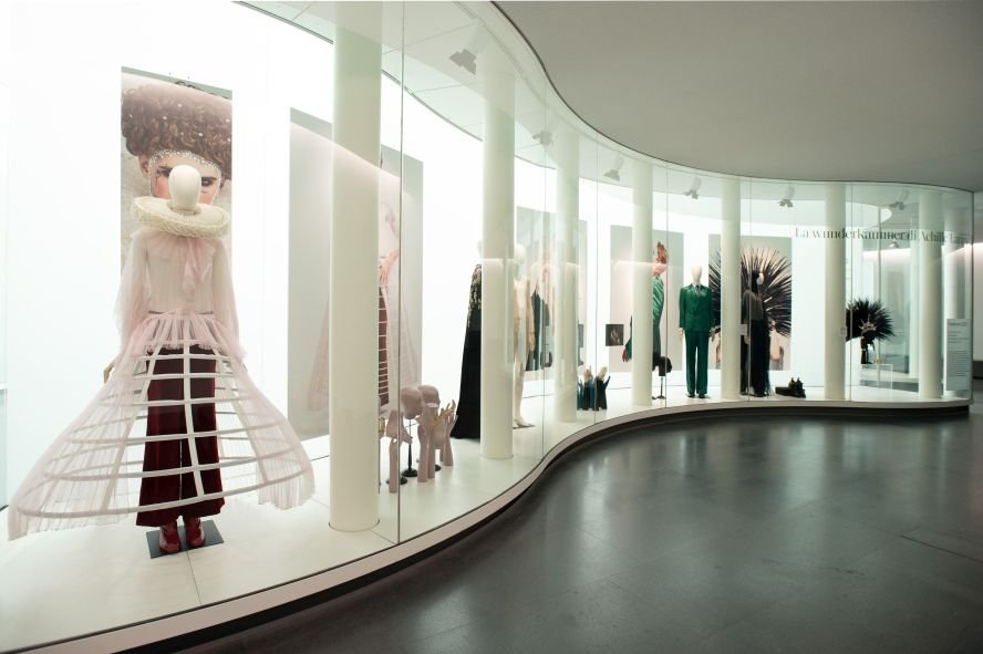 mostra Mudec Milano abiti Gucci San Remo