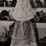 Frida con il velo tehuana