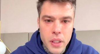 Fedez annuncia in lacrime, “sono malato”. Aveva raccontato della sua malattia qualche tempo fa…