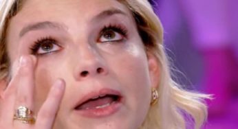 Emma Marrone, il grave ‘problema’ con l’alcol. La confessione senza parole