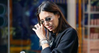 Aggredita violentemente Elisabetta Gregoraci. Situazione drammatica che è sfuggita di mano