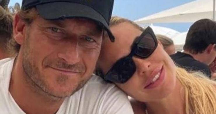 Francesco Totti e Ilary Blasi separazione legale 