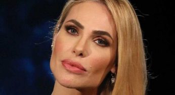 Ilary Blasi: arriva il bacio clamoroso che nessuno si aspettava. FOTO