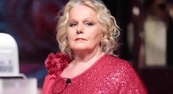Katia Ricciarelli: arriva una brutta denuncia “Mi ha fatto del male!” / Situazione gravissima