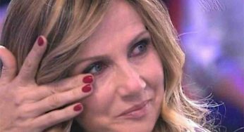 Lorella Cuccarini, addio ad Amici: Maria De Filippi ha deciso | Dietro le quinte il casino