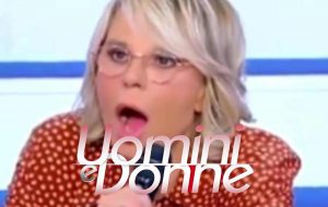 Smascherato in diretta a Uomini e Donne