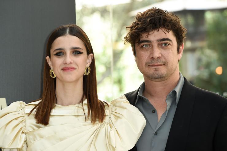 Riccardo Scamarcio e Benedetta Porcaroli - Fortementein.com