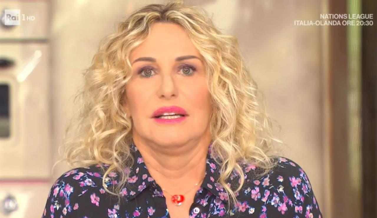 Antonella Clerici, também diz não a Ray: o contrato foi rescindido devido às circunstâncias