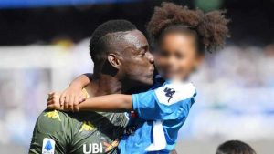 Balotelli e sua figlia Pia-Fortementein.com