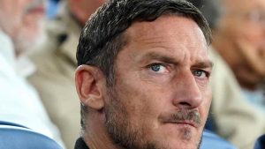 Francesco Totti tornato in fretta dal Messico, l'indiscrezione sul figlio - fortementein.com