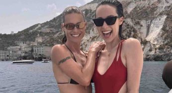 Michelle Hunziker, pubblica la foto con la figli Aurora ma c’è un dettaglio assurdo: devi girarla per vederlo | La guarderai con occhi diversi