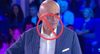 Grande Fratello, arriva lo stop da Mediaset: dopo le accuse rischio di chiusura | Ma i concorrenti sono già in isolamento