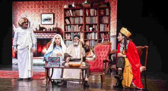 Famiglia micidiale, tra rivalità e colpi di scena: la commedia teatrale che trasforma il dramma in risate