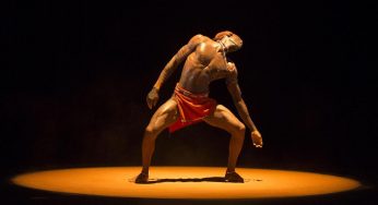 We are nomads, un viaggio emozionante tra resilienza e libertà: la danza Masai di Fernando Anuang’a al Piccolo Bellini