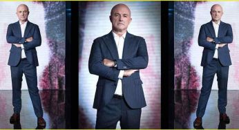 La fabbrica degli innocenti: Gianluigi Nuzzi svela sul palco i meccanismi della disinformazione giudiziaria | Al Teatro Manzoni di Milano